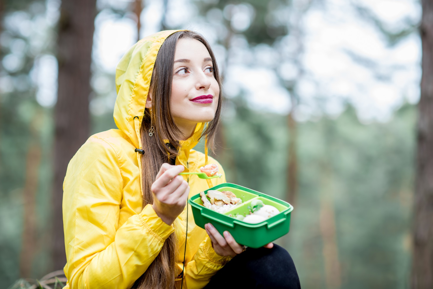 How to Keep Your Food Cold While Camping